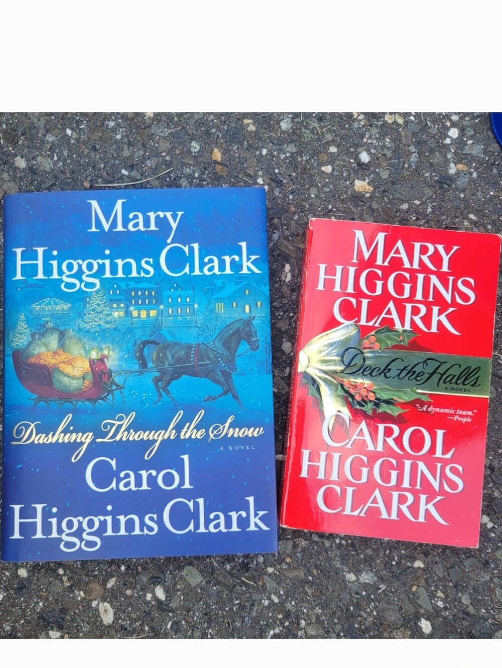 2 Christmas Mary Higgins Clark Mystery Novels